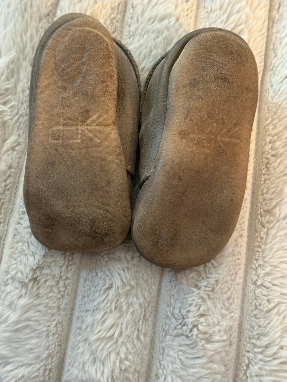 Freshly Picked Oxford Baby Leather Moccasins in Taupe Brown